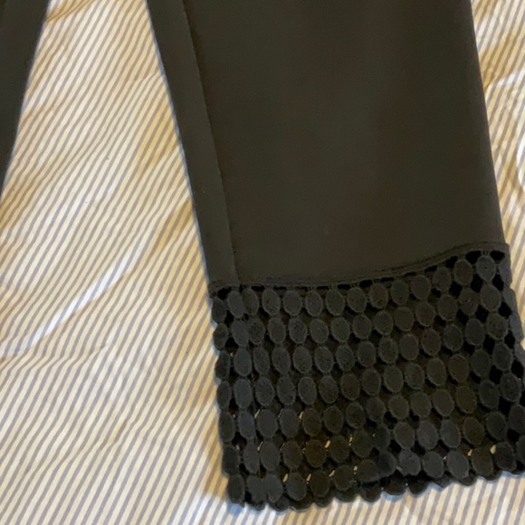 🔥$5 SALE!.Airoldi Collection beautiful embellished hem ankle pants, sz 14 black - Picture 8 of 10